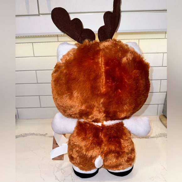 Hello Kitty Christmas Greeter - Picture 3 of 6